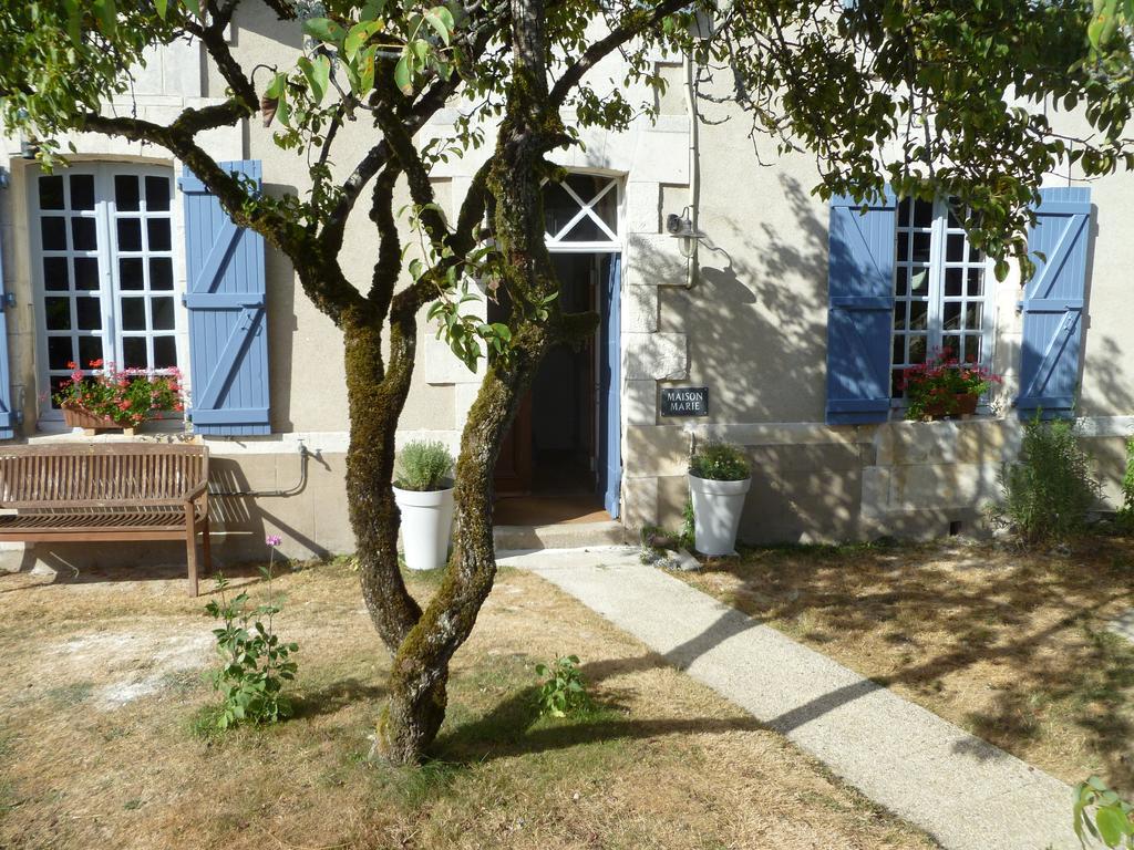 Maison Marie Droux エクステリア 写真